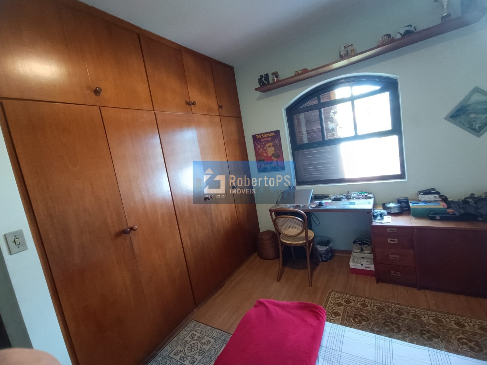 Casa de alto padrão em condomínio no Jardim das Colinas, São José dos Campos-SP: 4 quartos, 1 suíte, 3 salas, 3 banheiros, 3 vagas, 293m².