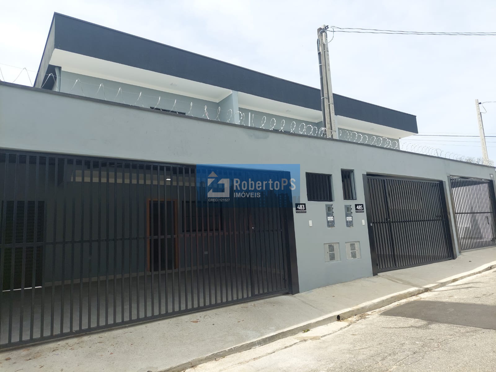 Casa a venda com 3 suítes e 2vagas