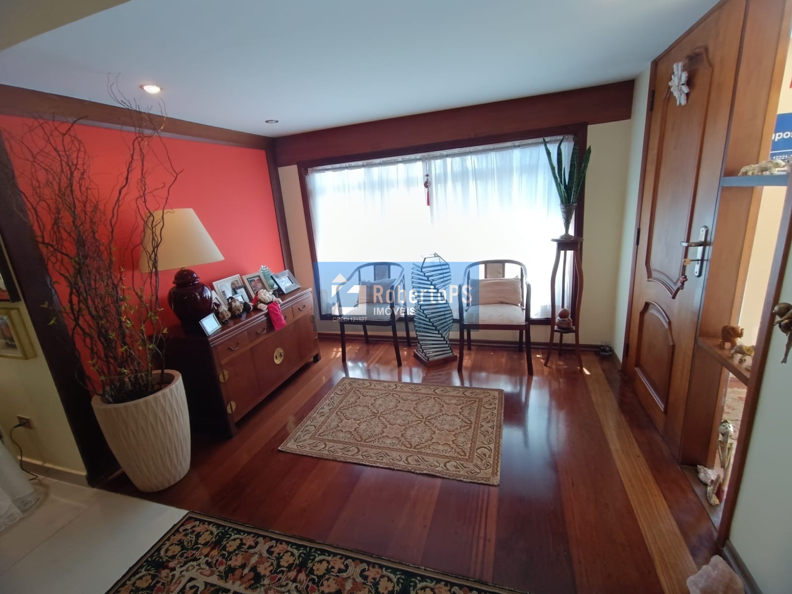 Casa de alto padrão em condomínio no jardim das colinas, são