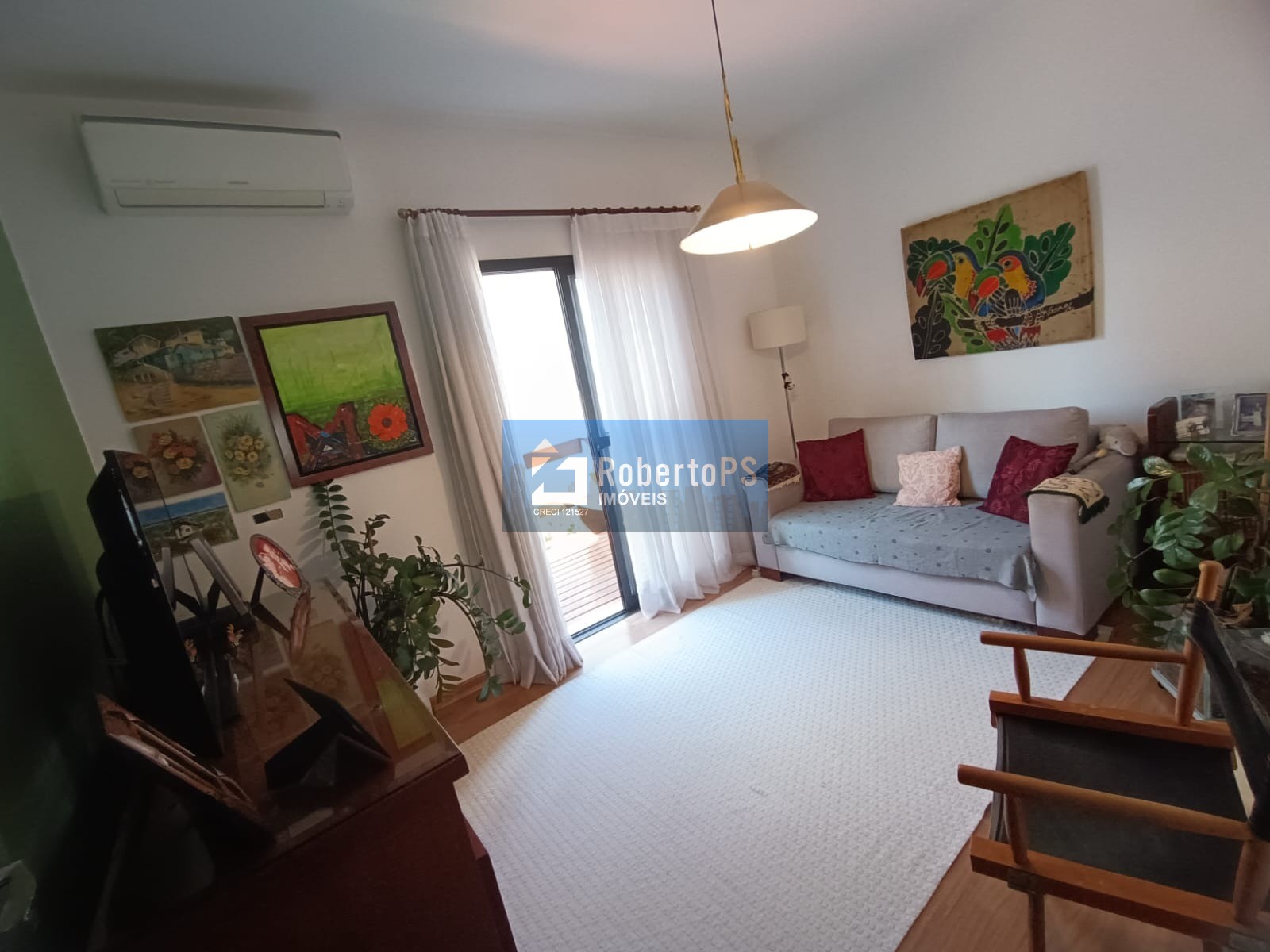 Casa de alto padrão em condomínio no Jardim das Colinas, São José dos Campos-SP: 4 quartos, 1 suíte, 3 salas, 3 banheiros, 3 vagas, 293m².