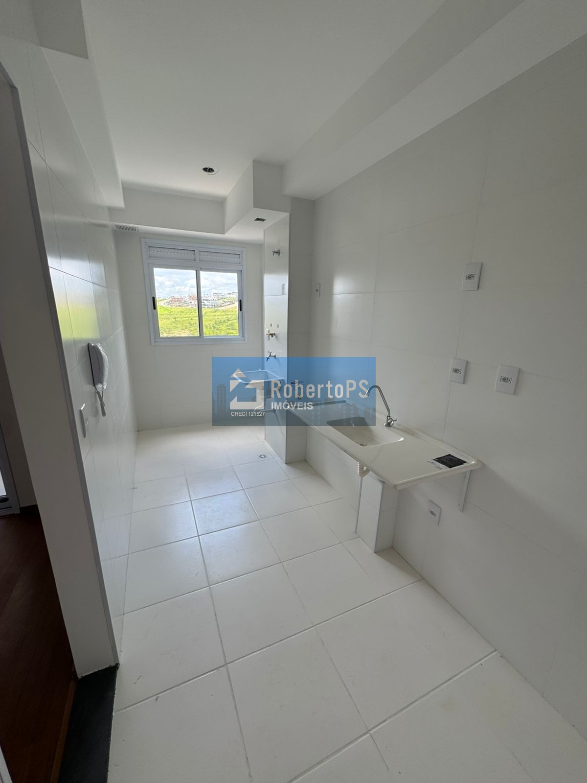 Apartamento à venda em Urbanova VII, São José dos Campos-SP: 2 quartos, 1 suíte, 2 banheiros, 60m² de área.