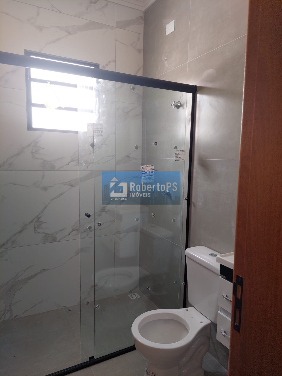 Casa a venda com 3 suítes e 2vagas