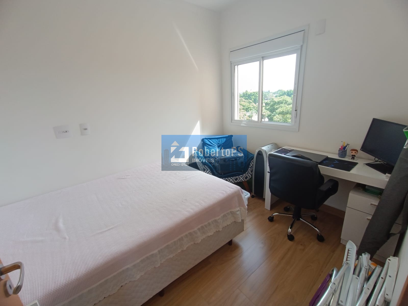 Apartamento à venda em São José dos Campos-SP: 2 quartos, 1 suíte, 3 salas, 2 banheiros, 2 vagas, 82m² no Jardim Petrópolis!