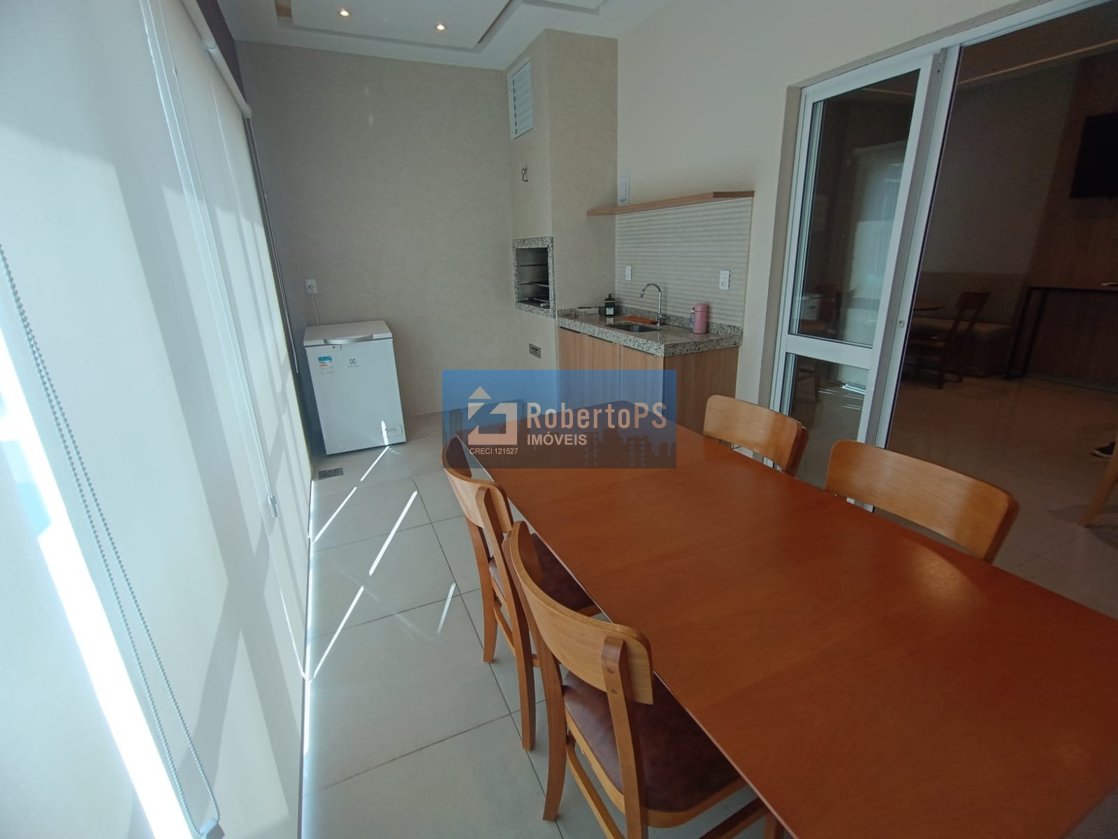 Apartamento à venda em São José dos Campos-SP: 2 quartos, 1 suíte, 3 salas, 2 banheiros, 2 vagas, 82m² no Jardim Petrópolis!