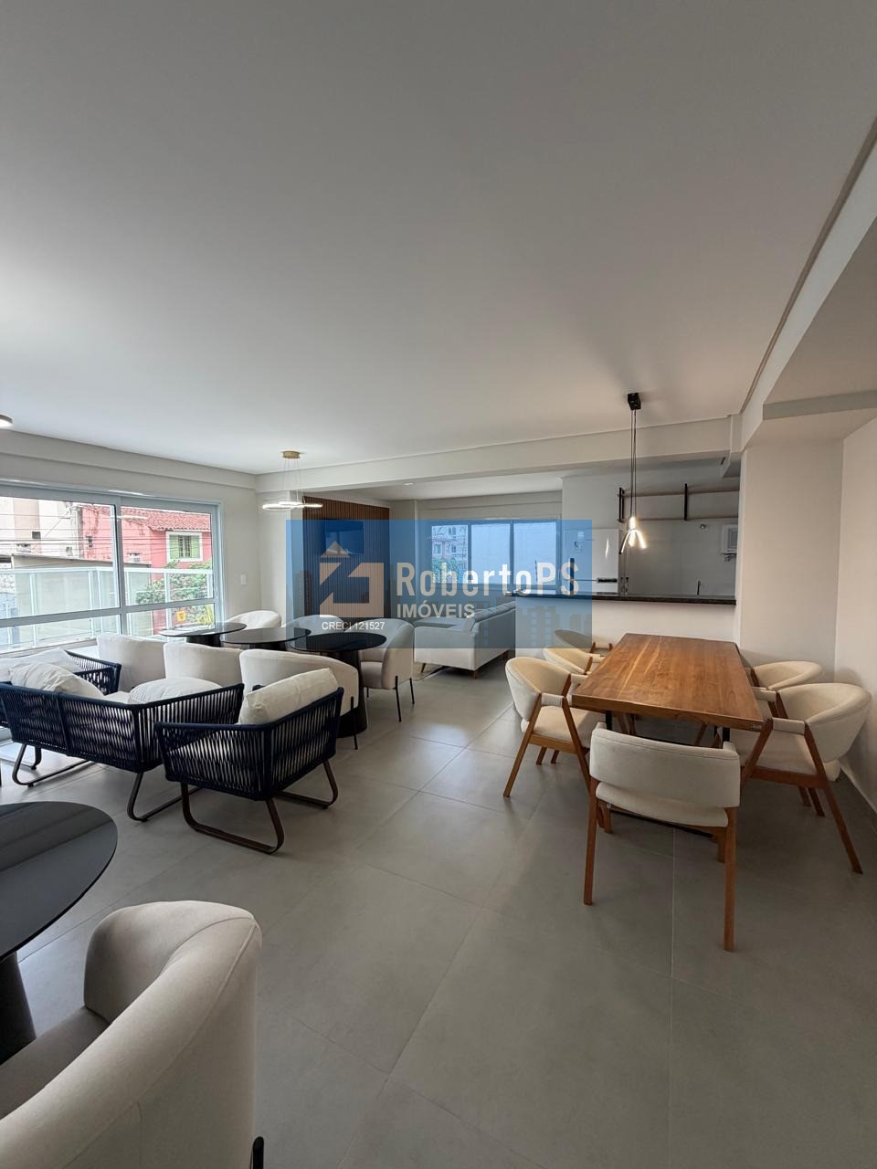 Apartamento à venda em Ubatuba-SP, Tenório: 2 quartos, 2 suítes, 1 sala, 3 banheiros, 2 vagas, 73 m² no litoral.