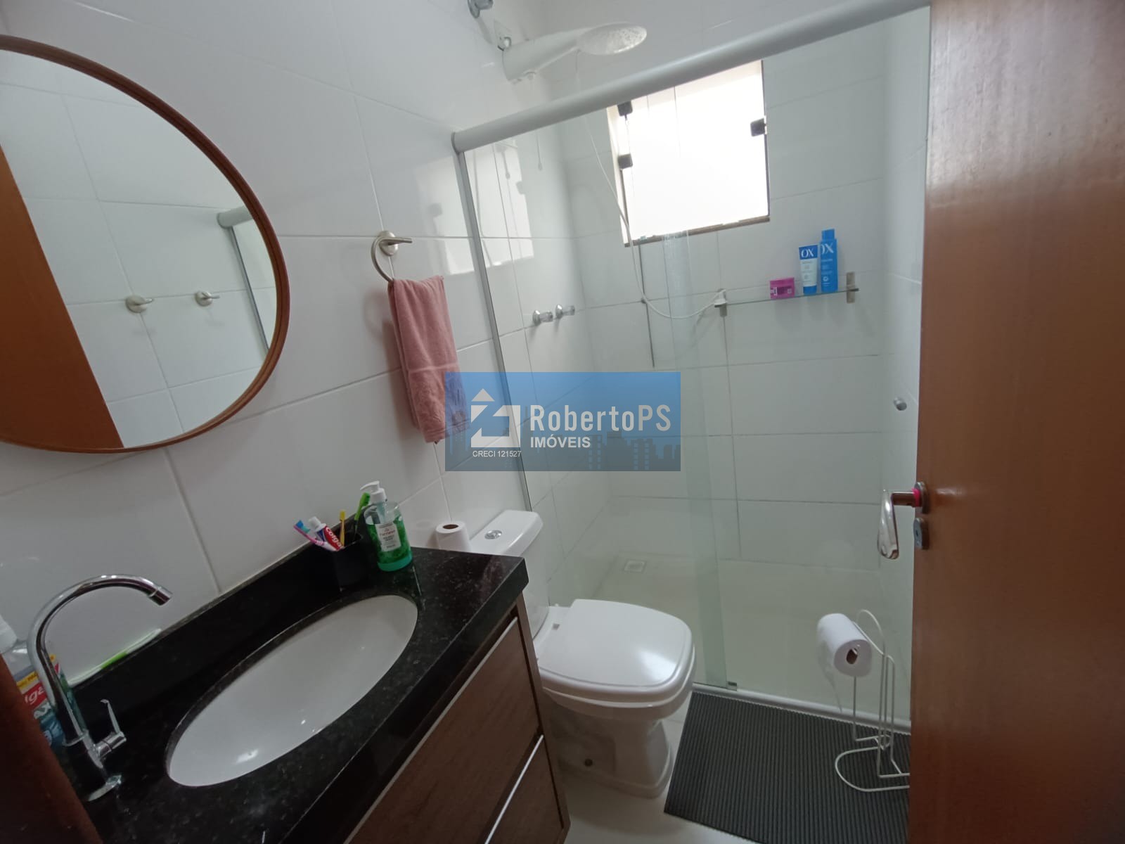 Imperdível Casa à Venda em São José dos Campos-SP, Jardim das Indústrias: 3 quartos, 1 suíte, 3 salas, 3 banheiros, 2 vagas, 157,80 m².