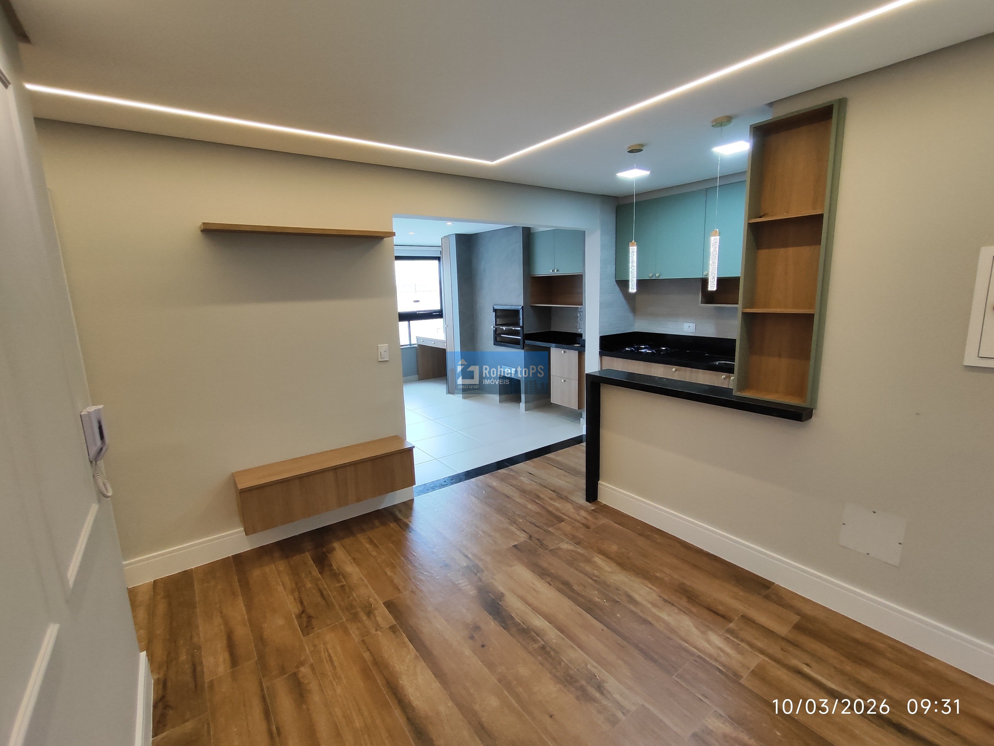 Apartamento à venda em São José dos Campos - Jardim Augusta: 3 quartos, 1 suíte, 2 salas, 2 banheiros, 2 vagas, 73m². Venha conferir!