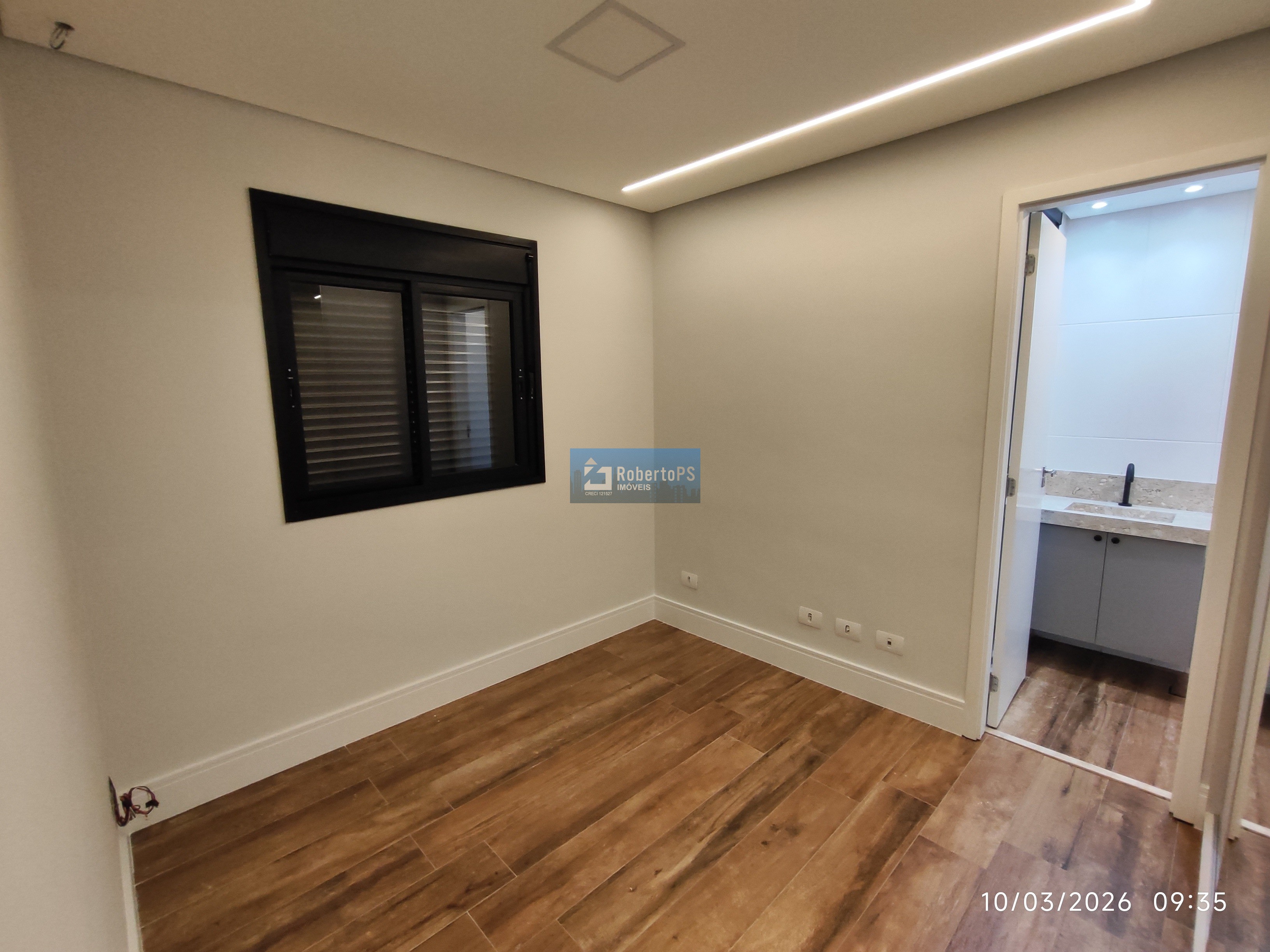 Apartamento à venda em São José dos Campos-SP, Jardim América: 3 quartos, 1 suíte, 1 sala, 2 banheiros, 68m².