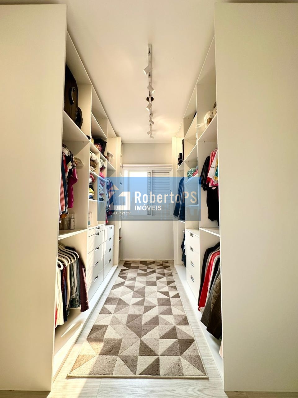 Apartamento à venda em São José dos Campos-SP, Jardim América: 3 quartos, 1 suíte, 1 sala, 2 banheiros, 68m².