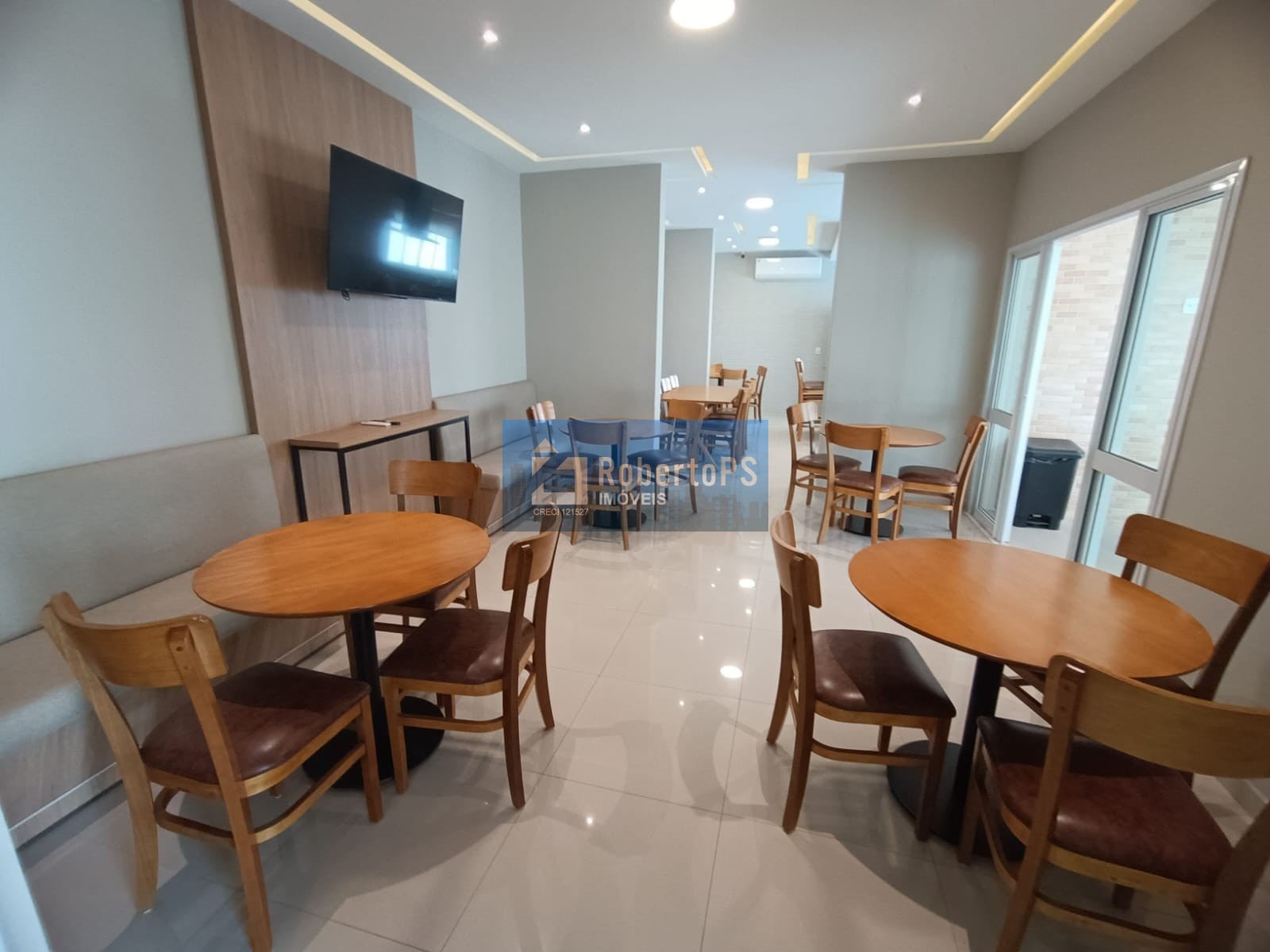 Apartamento à venda em São José dos Campos-SP: 2 quartos, 1 suíte, 3 salas, 2 banheiros, 2 vagas, 82m² no Jardim Petrópolis!