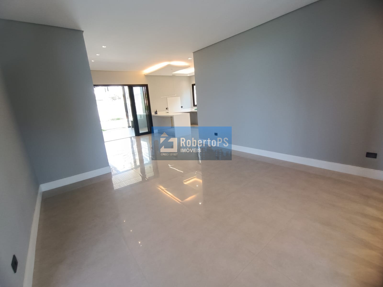 Imóvel de Luxo à Venda em São José dos Campos-SP no Condomínio Residencial Alphaville II: 3 Quartos, 3 Suítes, 3 Salas, 4 Banheiros, 4 Vagas, 290m²