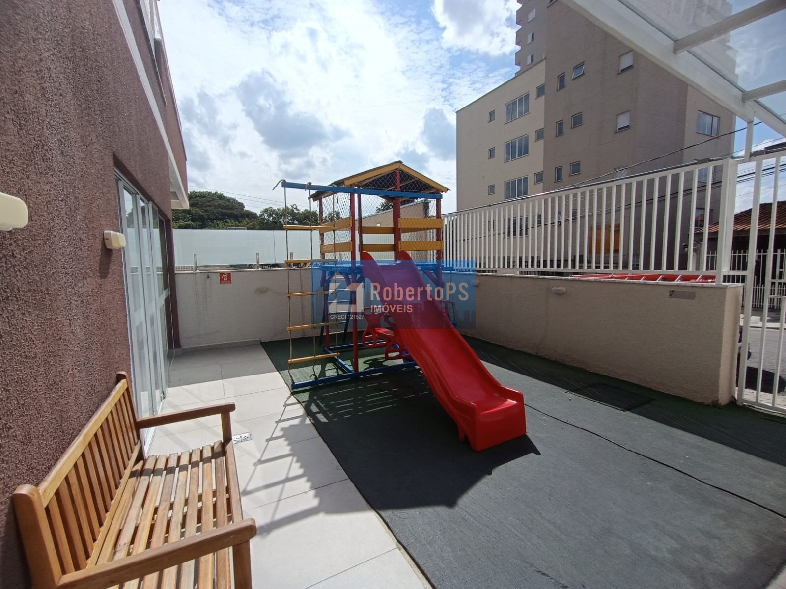 Apartamento à venda em São José dos Campos-SP: 2 quartos, 1 suíte, 3 salas, 2 banheiros, 2 vagas, 82m² no Jardim Petrópolis!