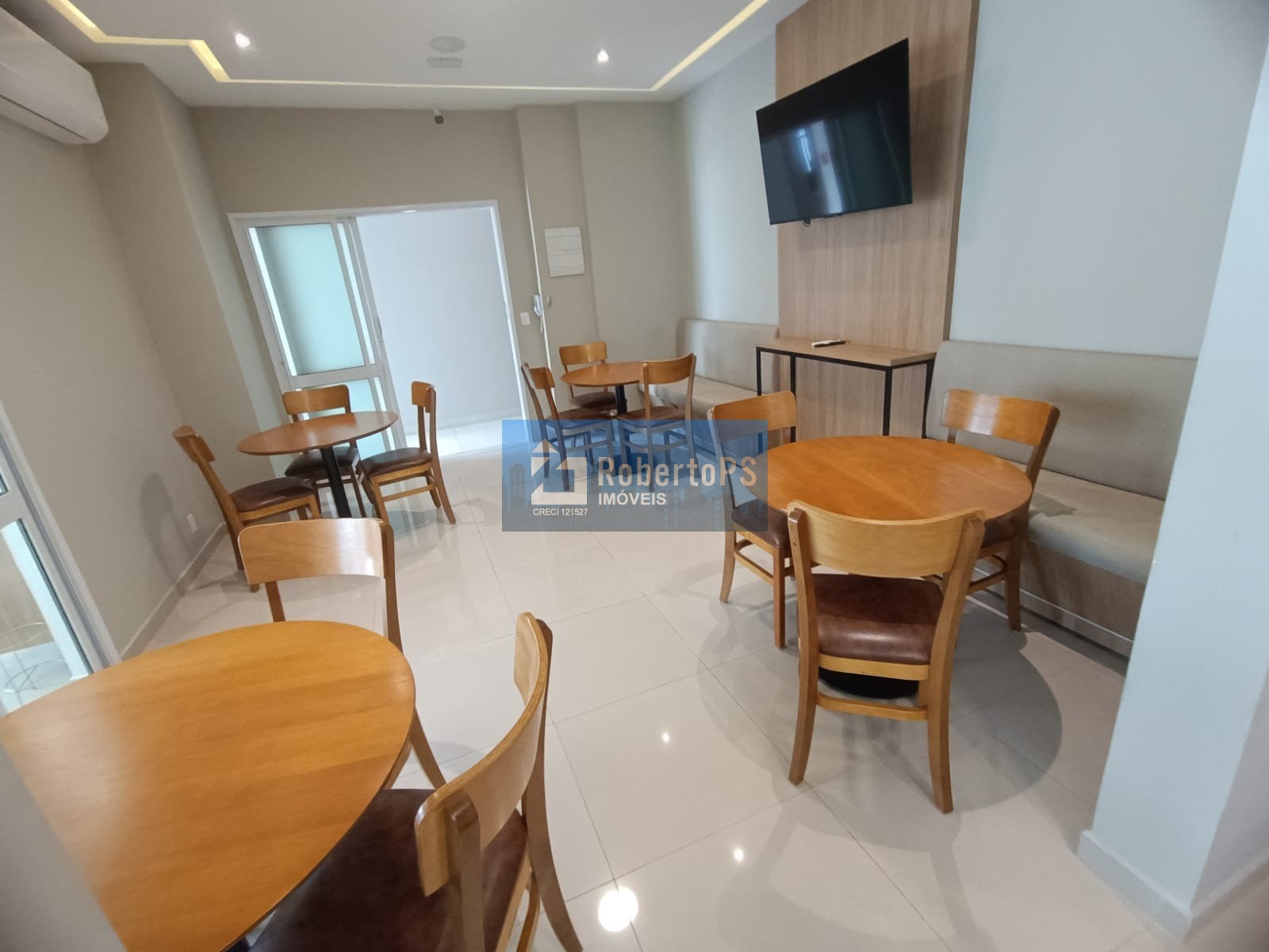 Apartamento à venda em São José dos Campos-SP: 2 quartos, 1 suíte, 3 salas, 2 banheiros, 2 vagas, 82m² no Jardim Petrópolis!