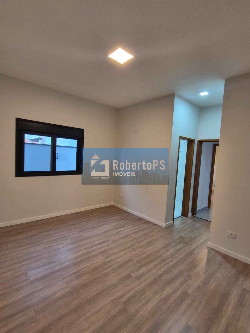 Casa em condomínio de luxo com 3 quartos e 2 vagas no parque