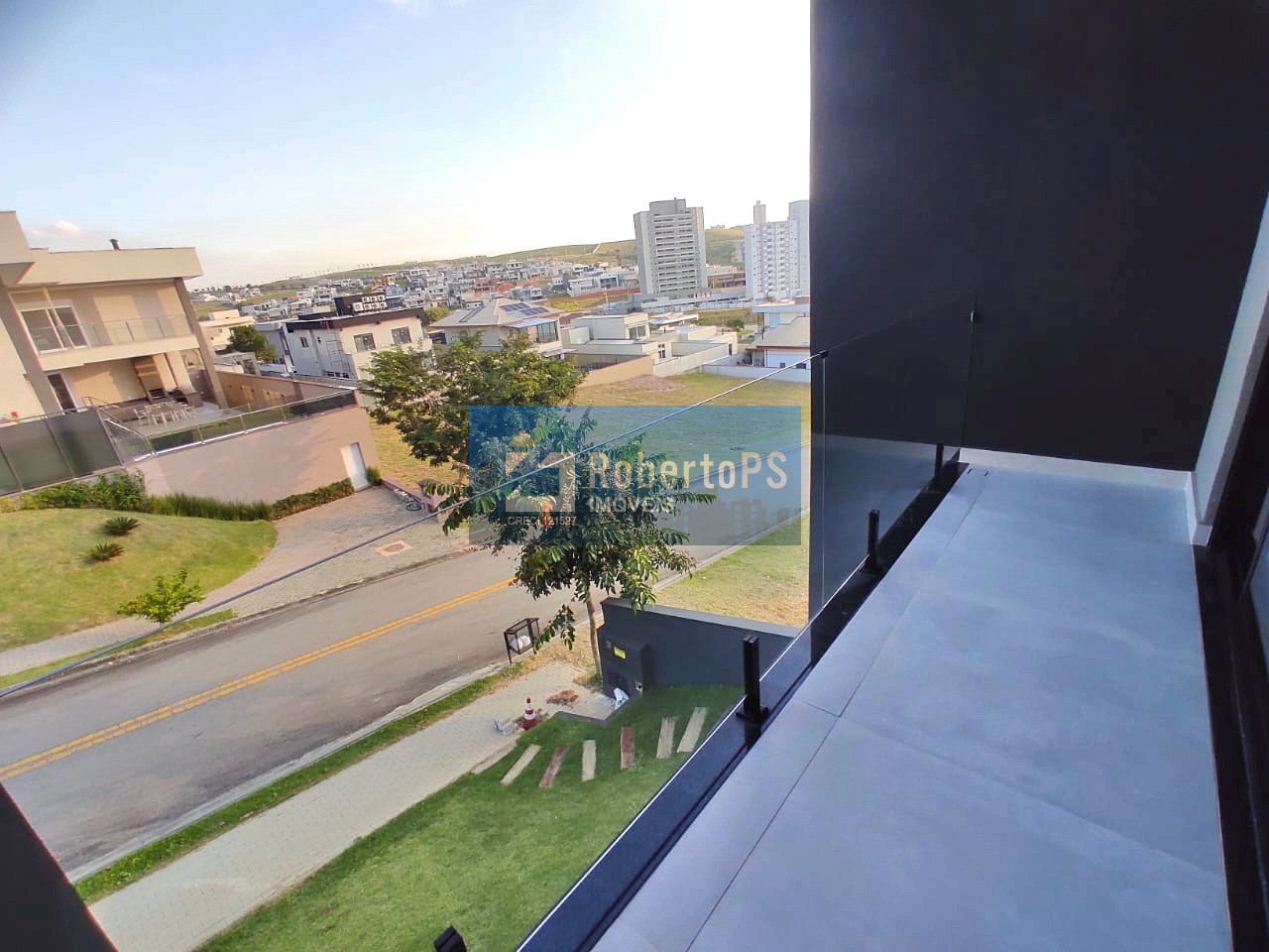 Imperdível: Casa de luxo no Condomínio Colinas do Paratehy Sul em São José dos Campos-SP, com 4 quartos, 3 suítes, 3 salas e 3 vagas