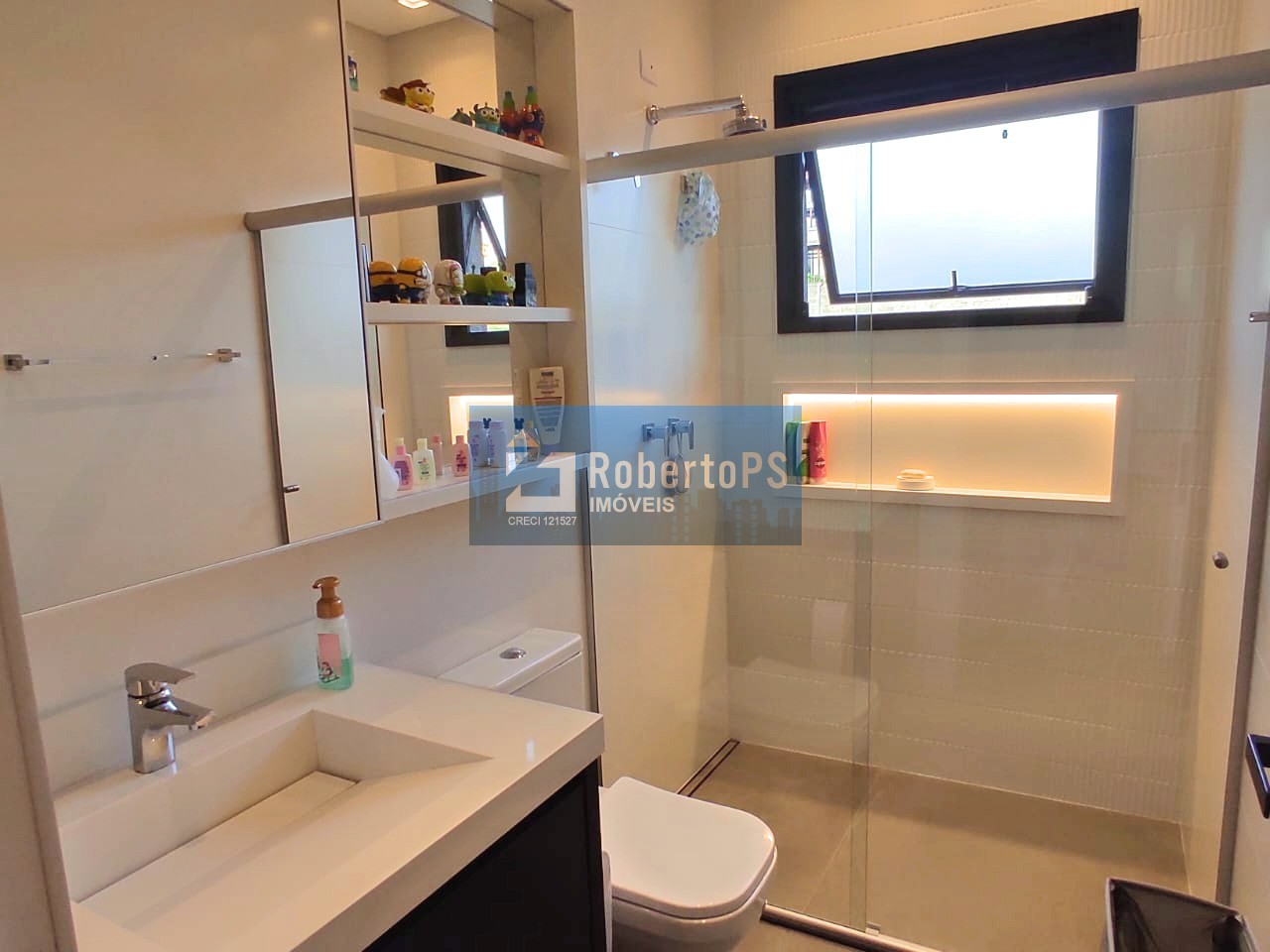 Imperdível: Casa de luxo no Condomínio Colinas do Paratehy Sul em São José dos Campos-SP, com 4 quartos, 3 suítes, 3 salas e 3 vagas