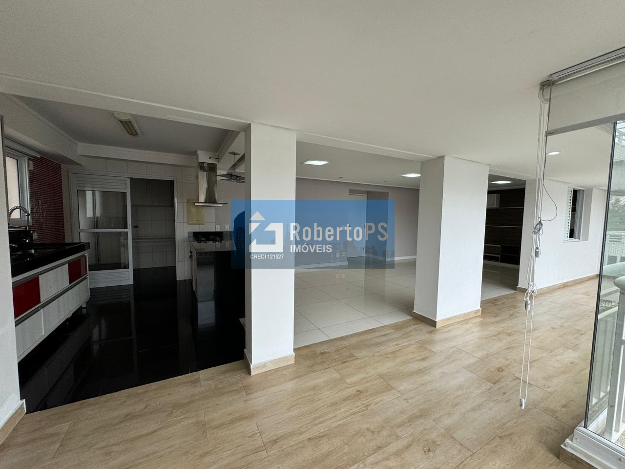 Apartamento para locação no Jardim Esplanada em São José dos Campos-SP: 3 quartos, 3 suítes, 1 sala, 4 banheiros, 2 vagas de garagem, 133m².
