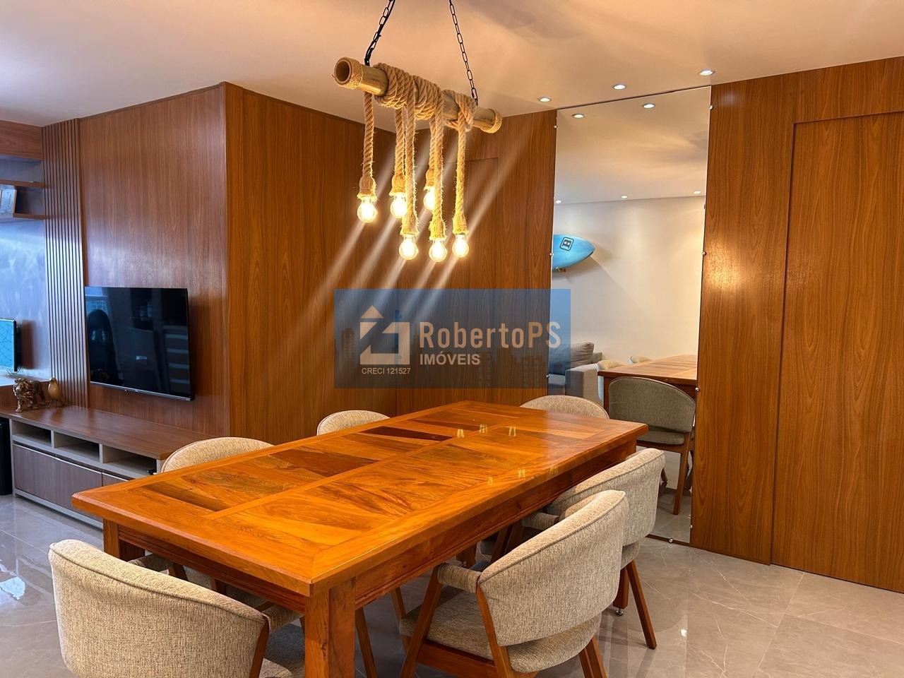 Apartamento à Venda em São José dos Campos-SP, Vila Adyana: 2 Quartos, 1 Suíte, 1 Sala, 2 Banheiros, 2 Vagas - 72m²!