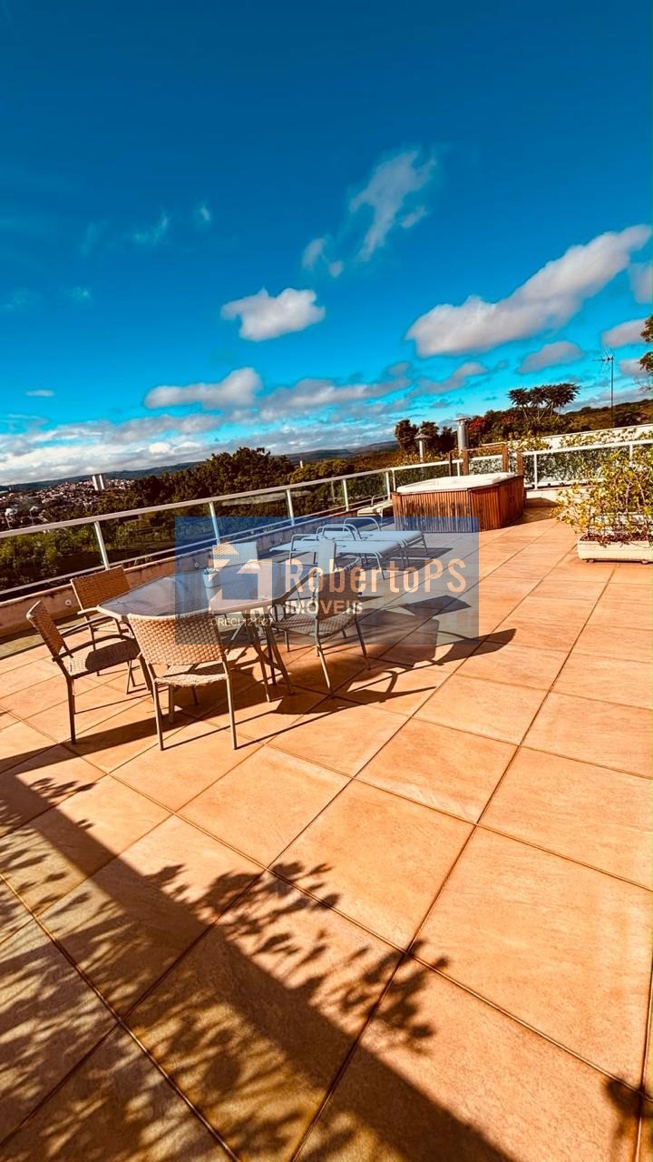 Imperdível! Casa em condomínio à venda em Sorocaba-SP, Jardim Refúgio. 4 quartos, 4 suítes, 1 sala, 4 vagas, 490m².