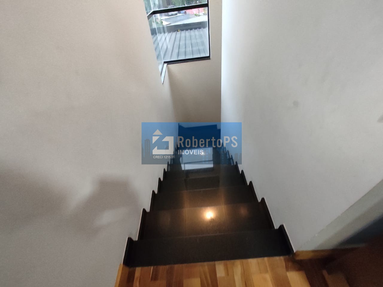 Casa em Condomínio de Alto Padrão no Urbanova, São José dos Campos-SP: 3 Quartos, 3 Suítes, 3 Salas, 4 Banheiros, 2 Vagas - 236m²