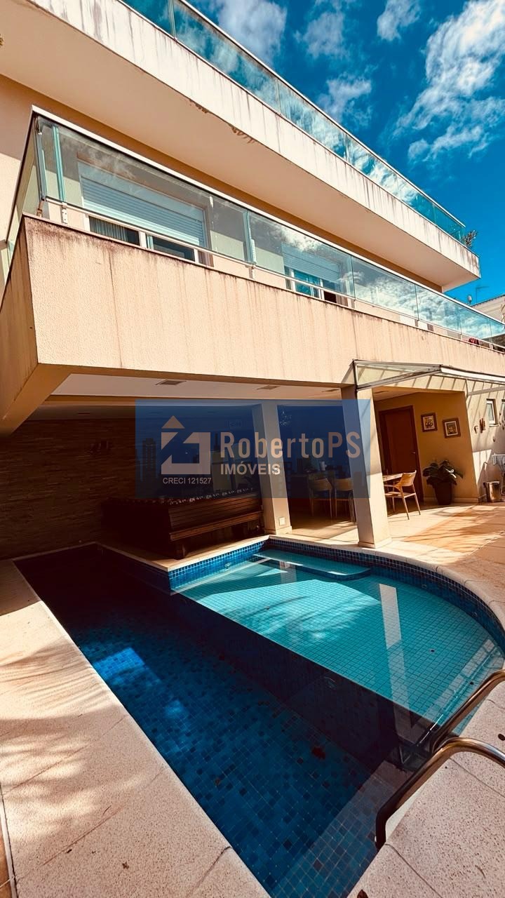Imperdível! Casa em condomínio à venda em Sorocaba-SP, Jardim Refúgio. 4 quartos, 4 suítes, 1 sala, 4 vagas, 490m².