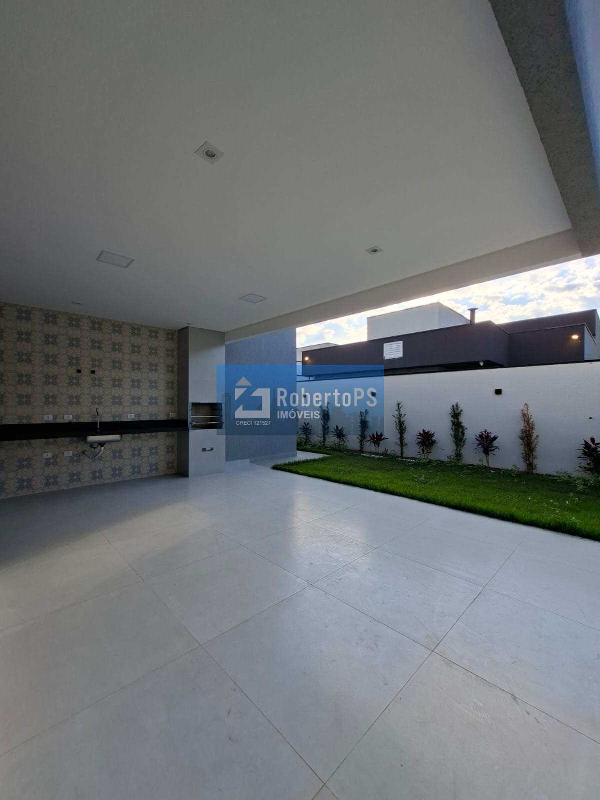 Casa em condomínio à venda em caçapava-sp - 3 quartos, 1 suí