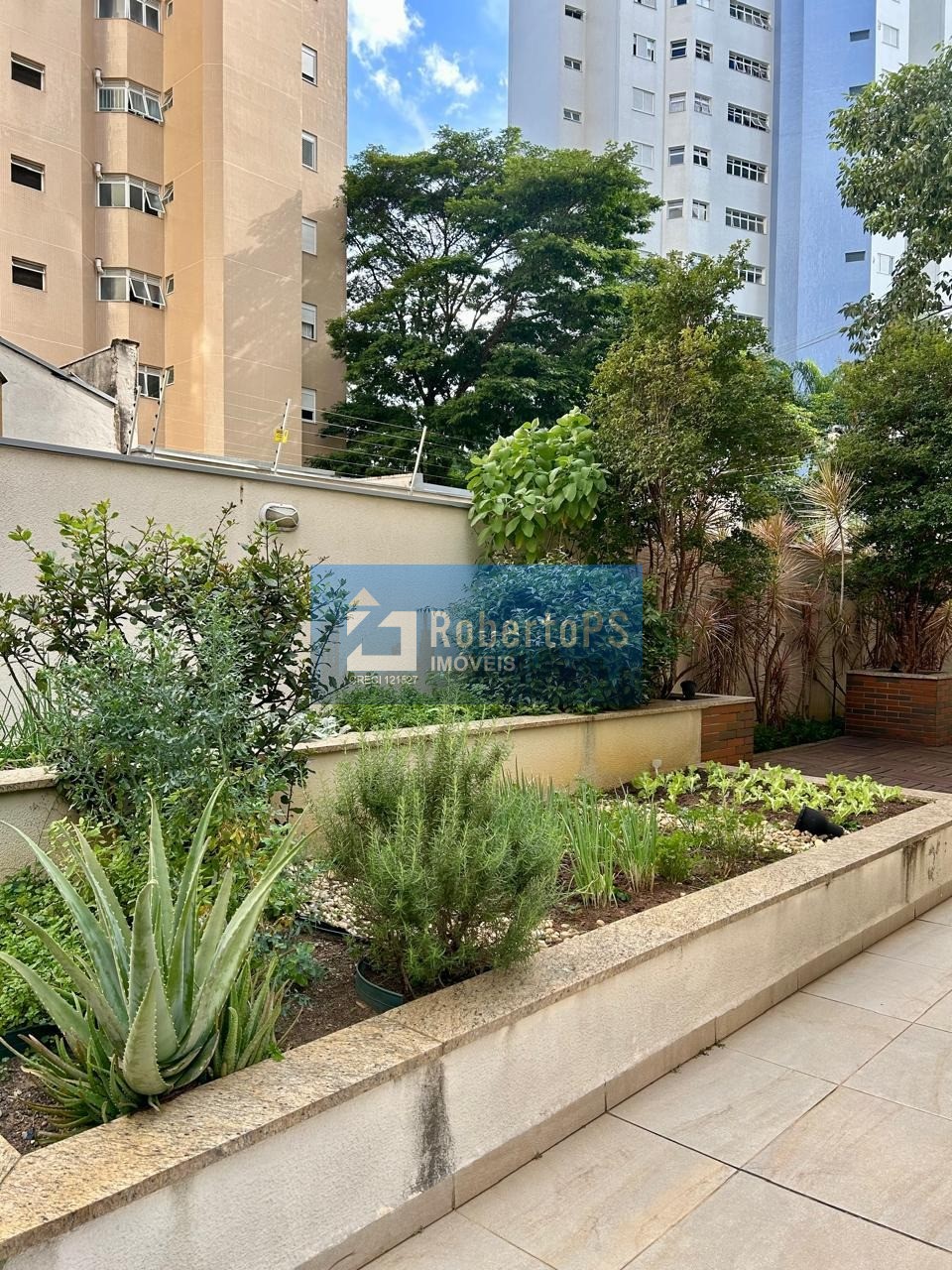 Apartamento à Venda em São José dos Campos-SP, Vila Adyana: 2 Quartos, 1 Suíte, 1 Sala, 2 Banheiros, 2 Vagas - 72m²!