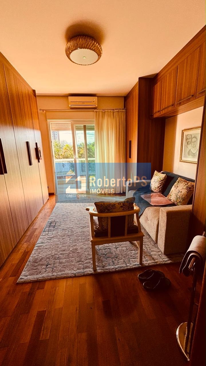 Imperdível! Casa em condomínio à venda em Sorocaba-SP, Jardim Refúgio. 4 quartos, 4 suítes, 1 sala, 4 vagas, 490m².