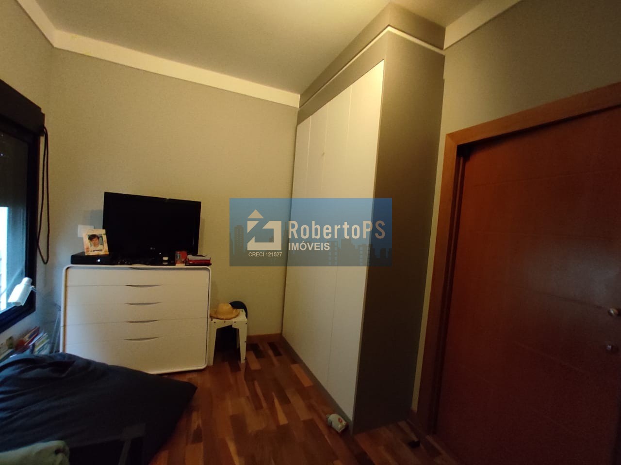 Casa em Condomínio de Alto Padrão no Urbanova, São José dos Campos-SP: 3 Quartos, 3 Suítes, 3 Salas, 4 Banheiros, 2 Vagas - 236m²
