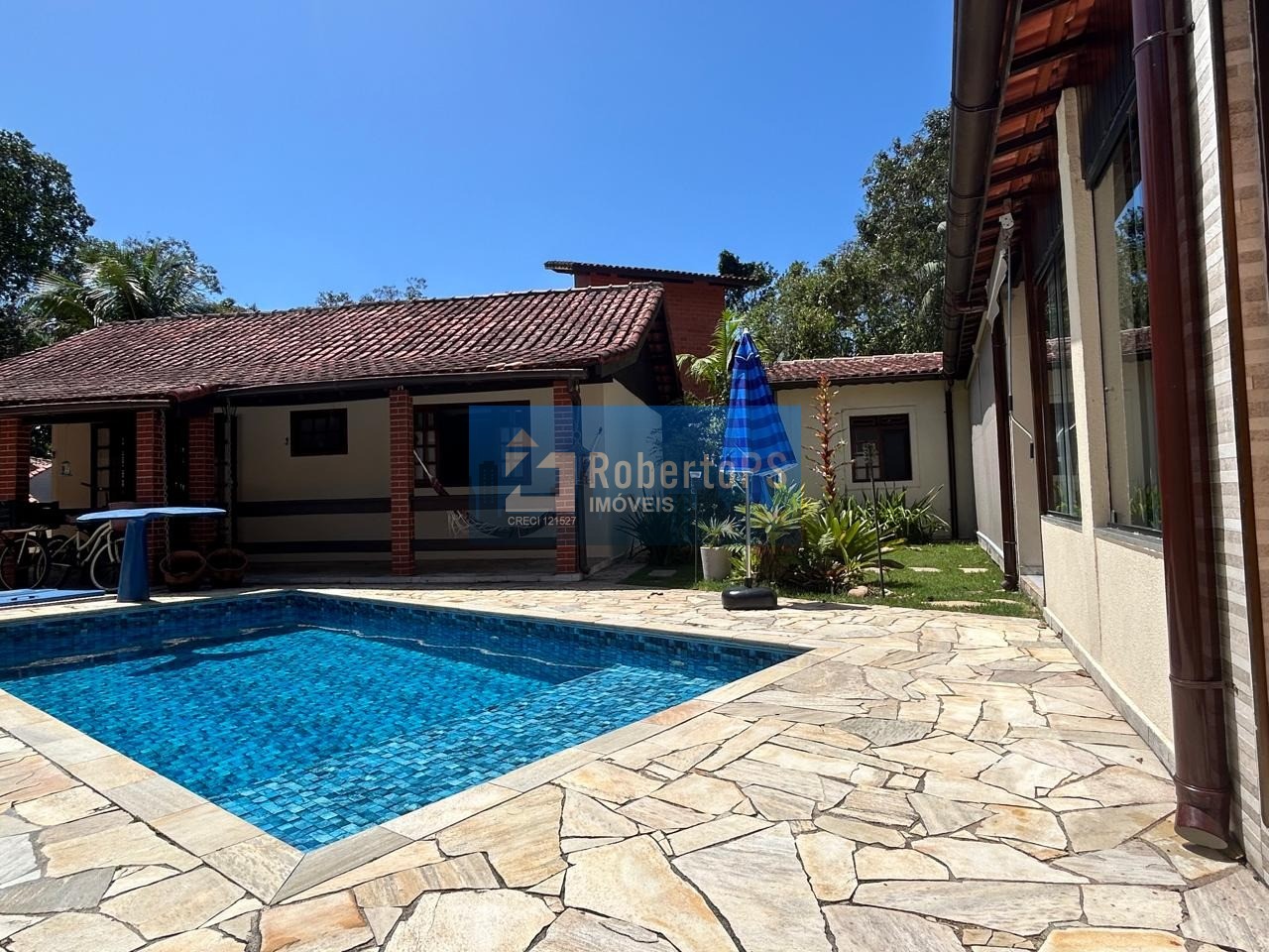 Casa de Condomínio à Venda em Bertioga-SP: 5 Quartos, 2 Banheiros, 4 Vagas - 373,00 m² - Morada da Praia