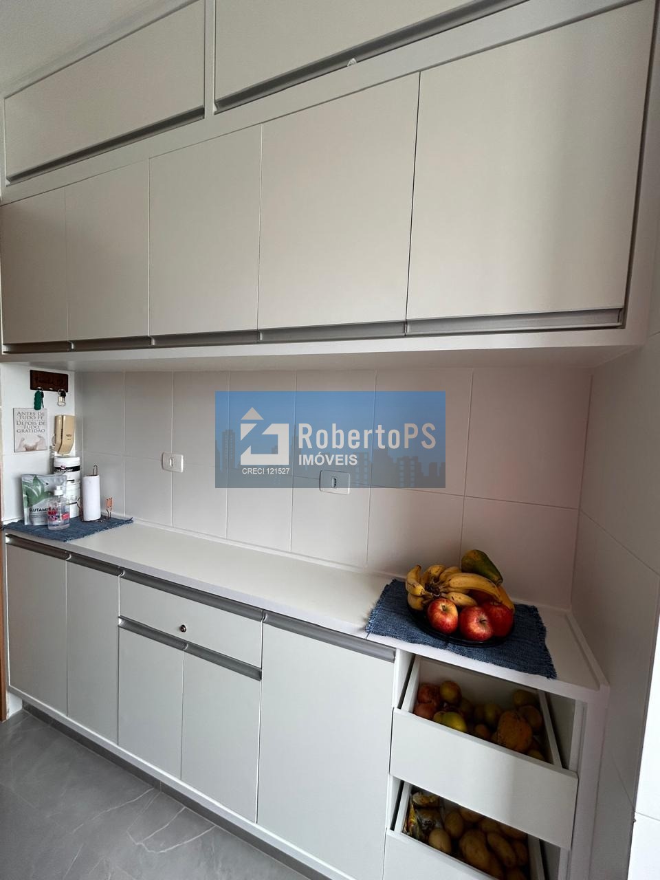 Apartamento à Venda em São José dos Campos-SP, Vila Adyana: 2 Quartos, 1 Suíte, 1 Sala, 2 Banheiros, 2 Vagas - 72m²!