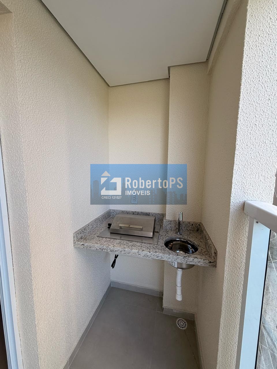 Apartamento à venda em São José dos Campos-SP: 2 quartos, 1 suíte, 1 sala, 2 banheiros, 1 vaga.