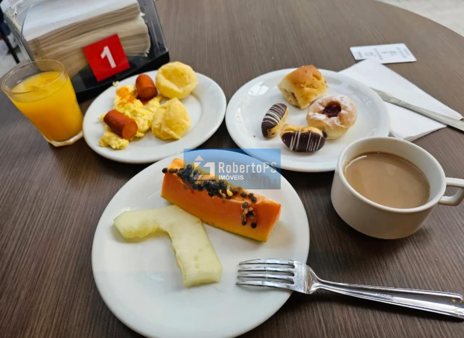 Excelente oportunidade de investimento: Hotel comercial à venda em São Paulo-SP, no bairro Aclimação!