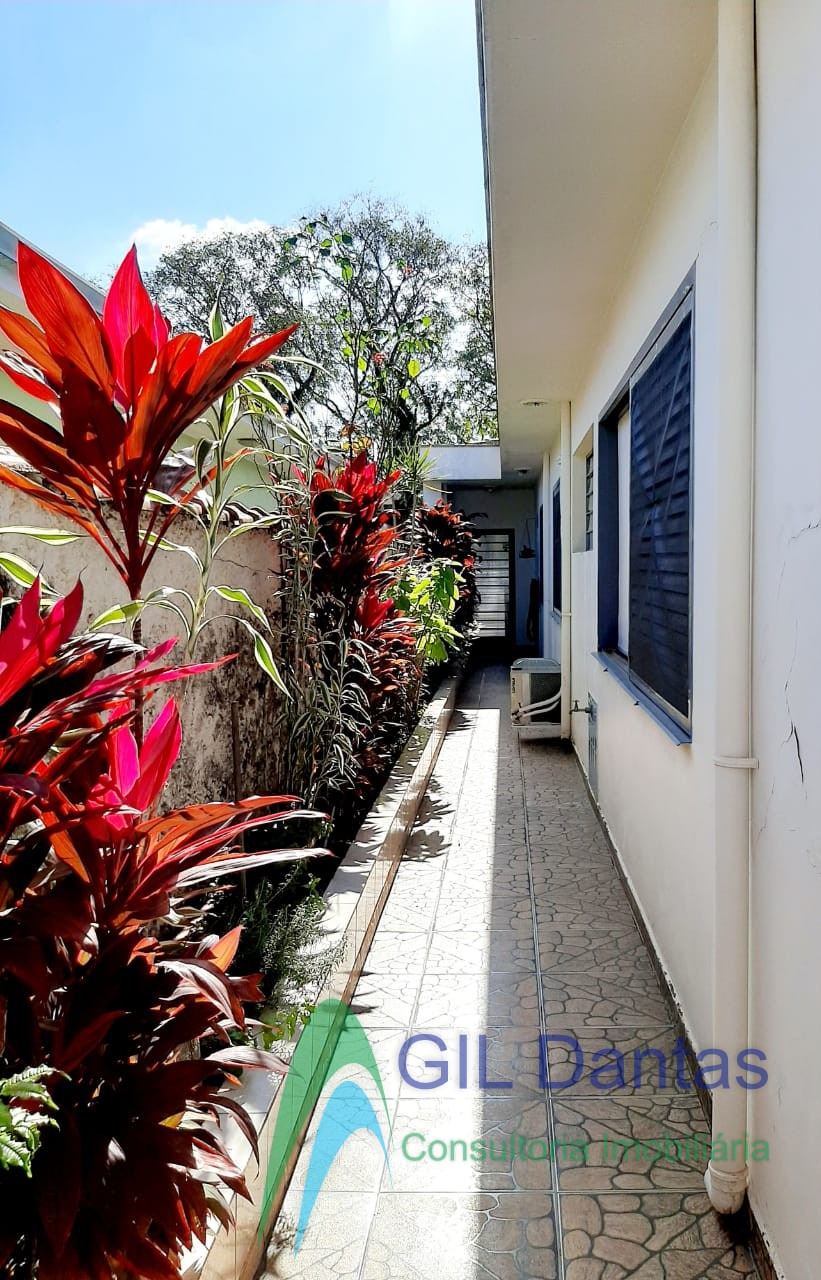 Casa, 4 quartos, 200 m² - Foto 30