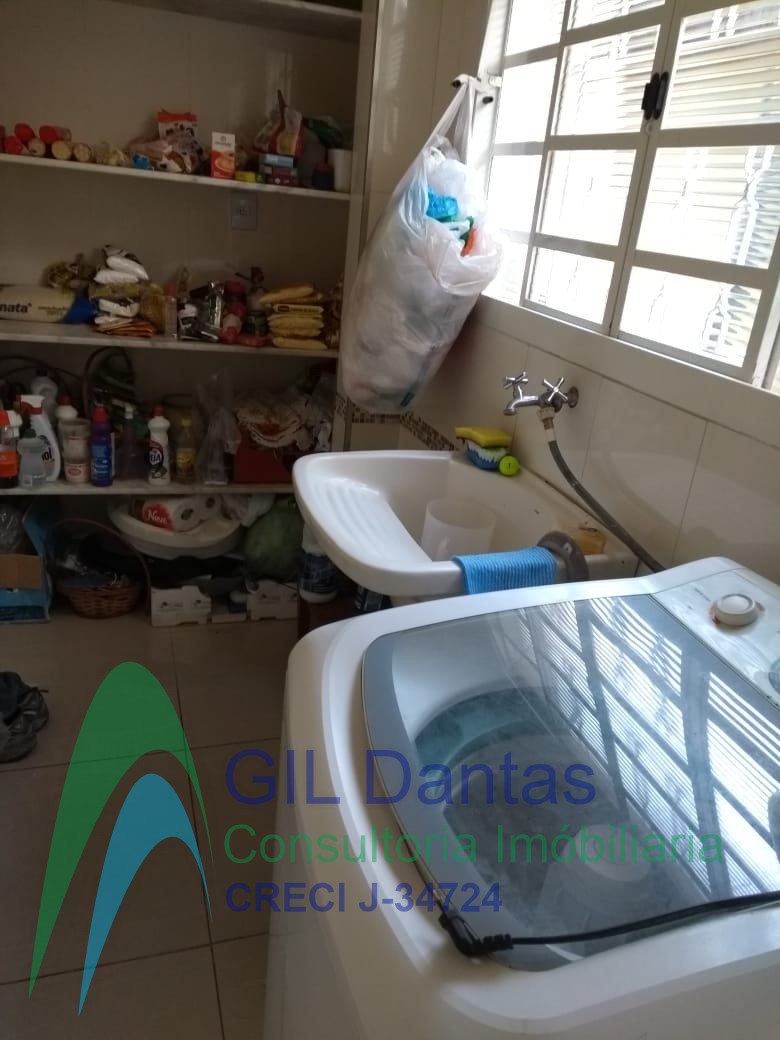 Sobrado, 4 quartos, 238 m² - Foto 4