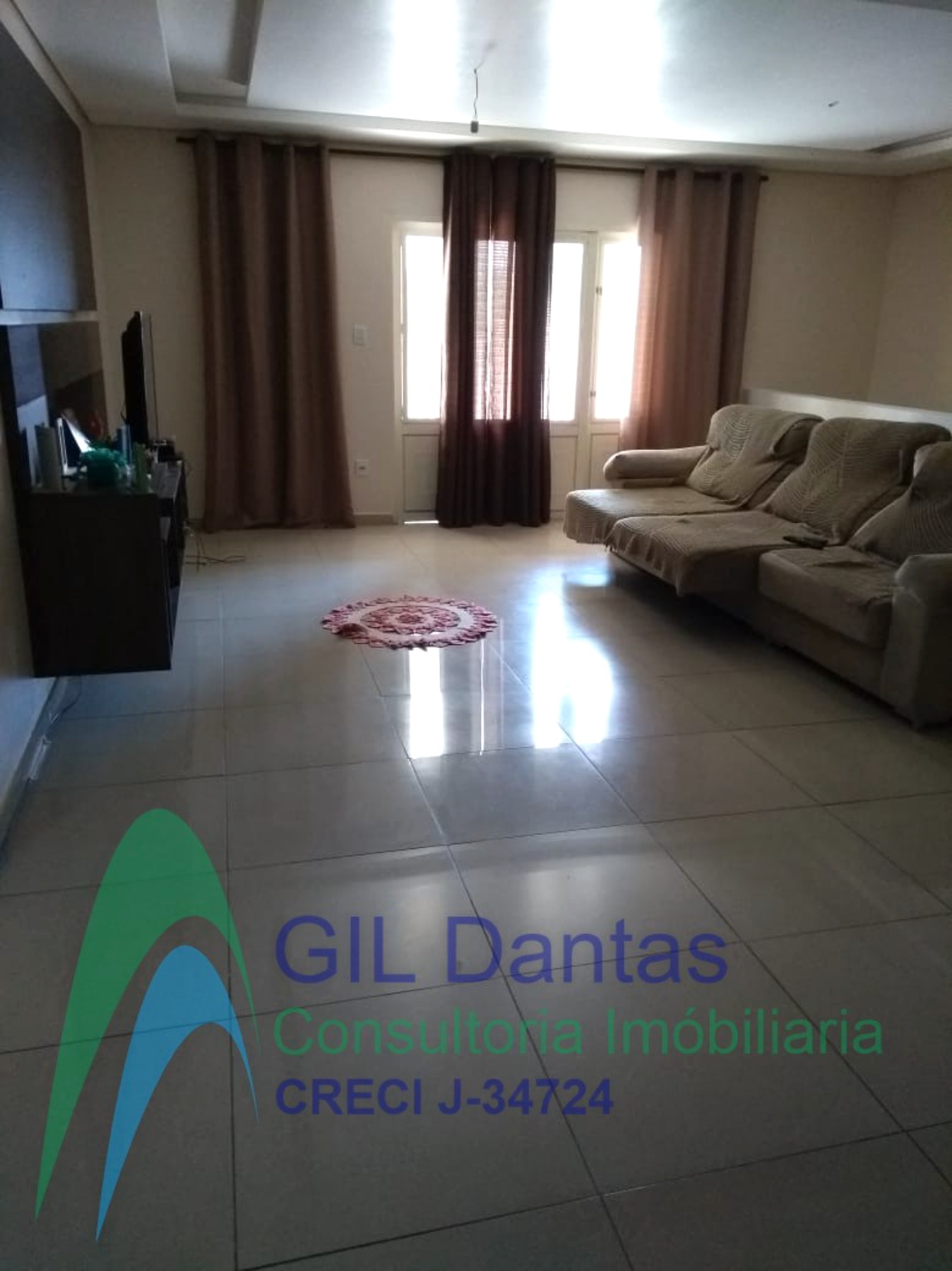 Sobrado, 4 quartos, 238 m² - Foto 1