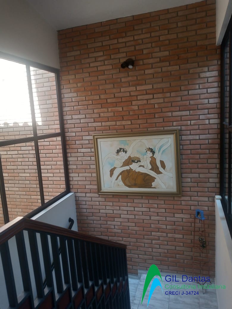 Casa à venda com 3 quartos, 260m² - Foto 14