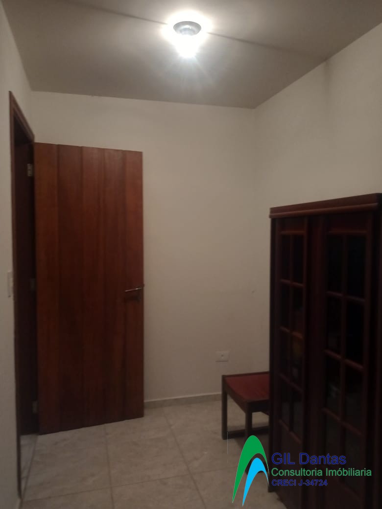 Casa à venda com 3 quartos, 260m² - Foto 9