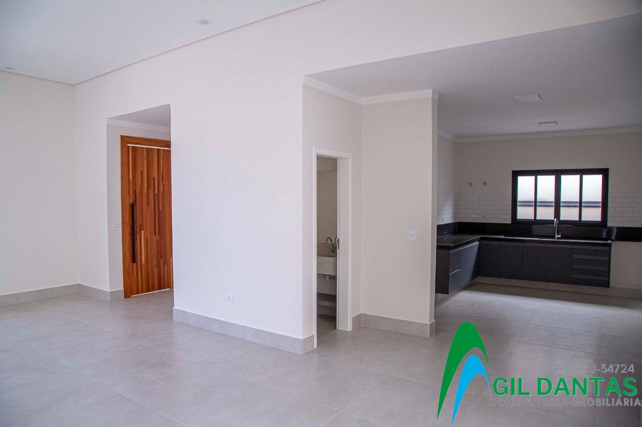 Casa, 3 quartos, 210 m² - Foto 2