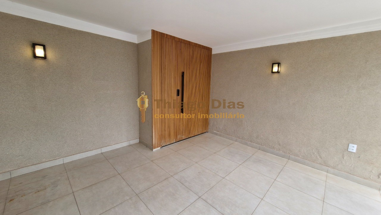 Casa à venda com 3 quartos, 168m² - Foto 3