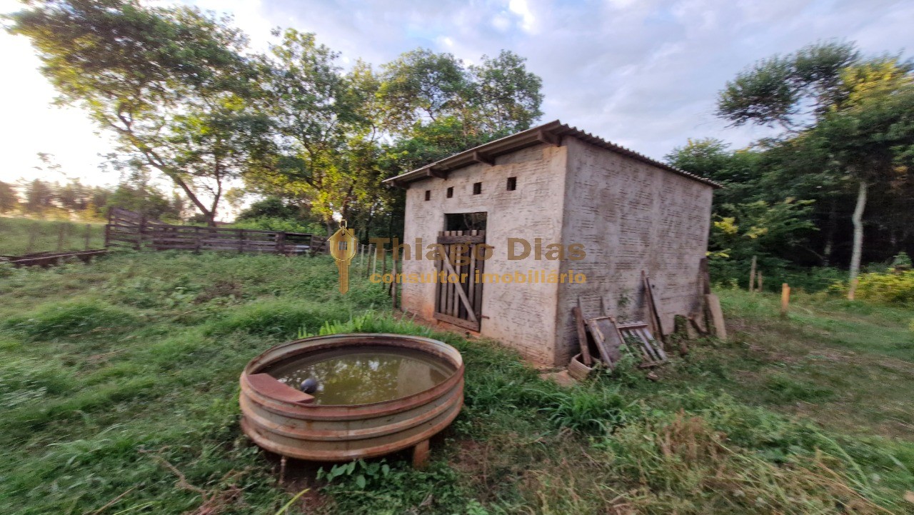 Chácara à venda com 1 quarto, 160m² - Foto 43