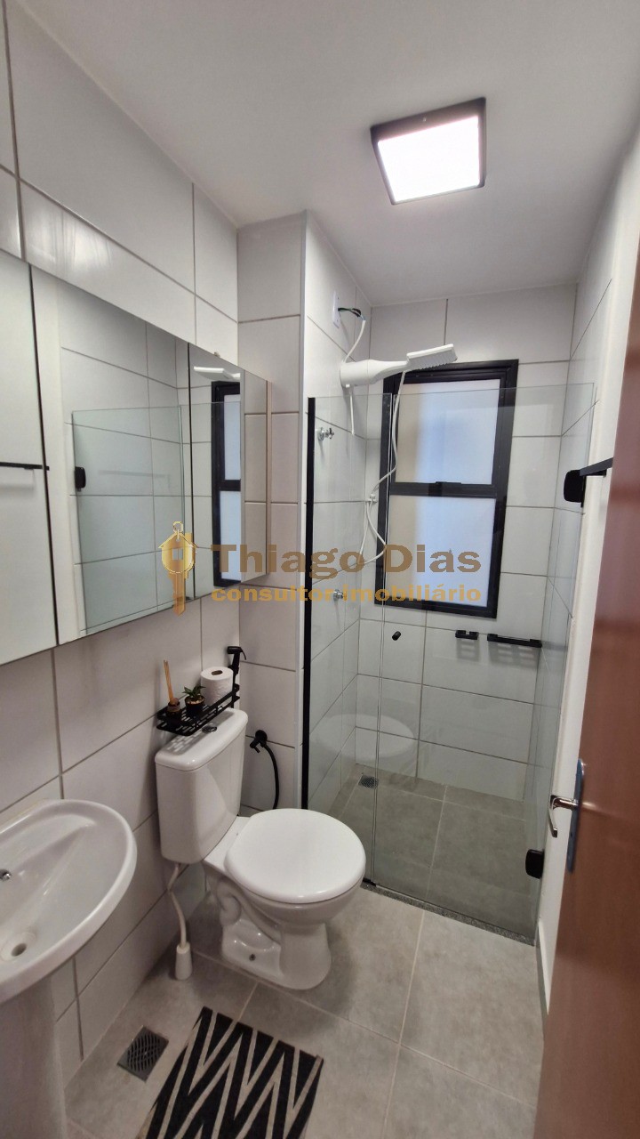 Apartamento para alugar com 2 quartos, 70m² - Foto 27