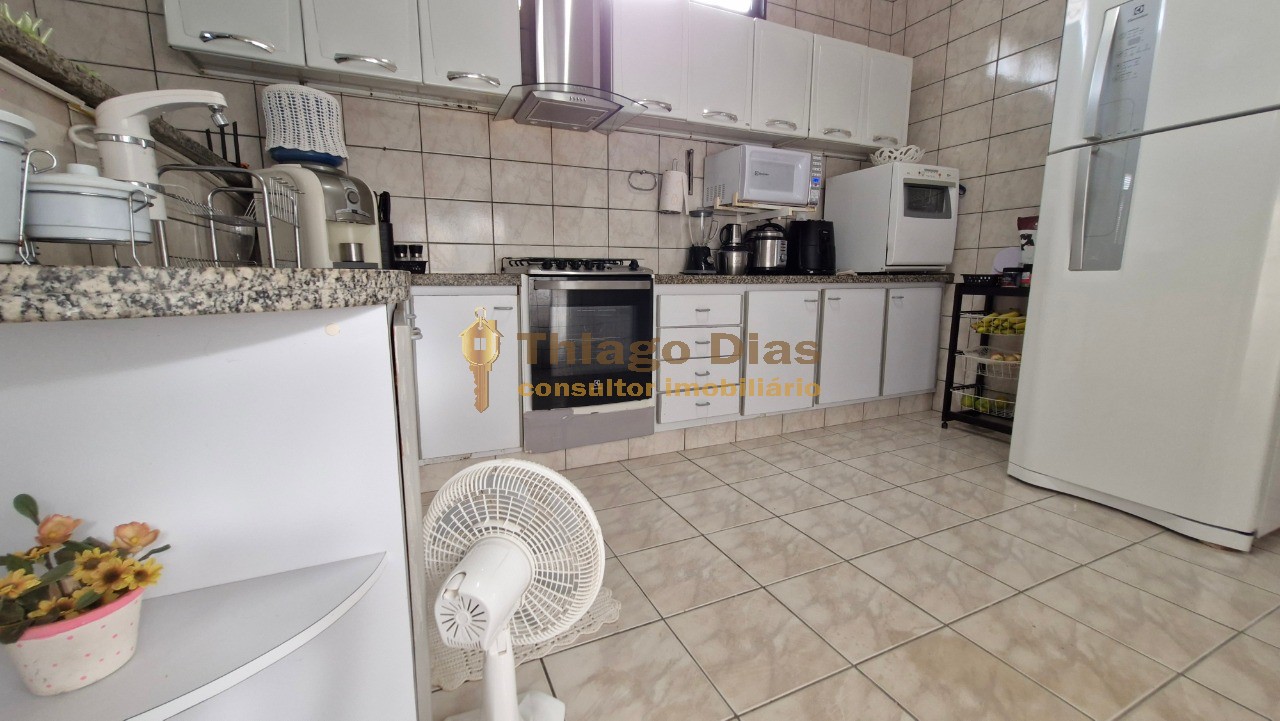 Casa, 4 quartos, 228 m² - Foto 12