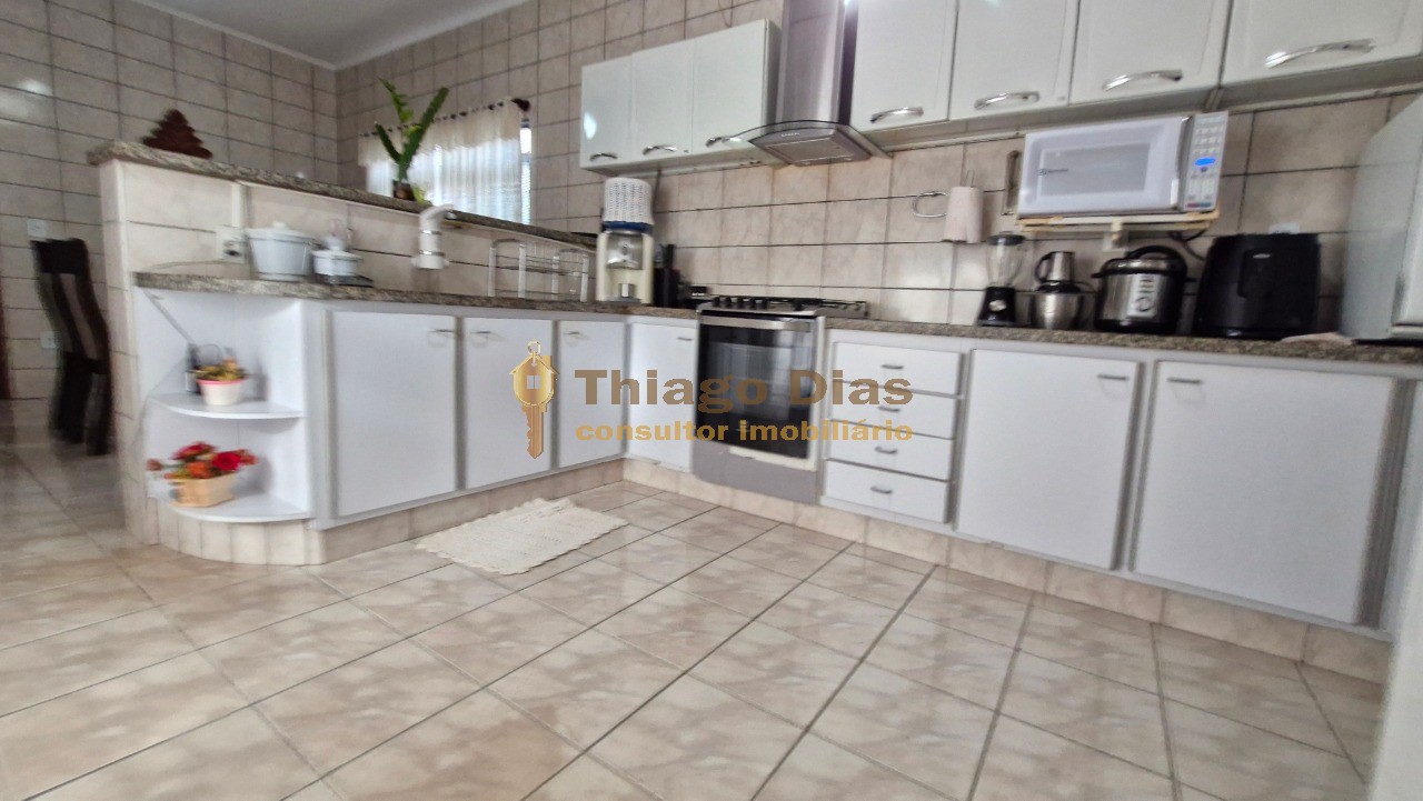 Casa, 4 quartos, 228 m² - Foto 14