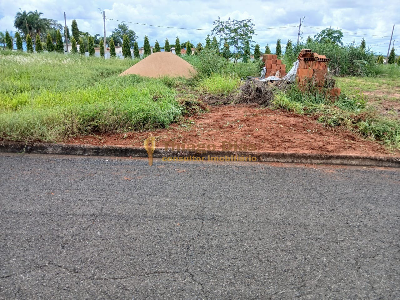 Terreno à venda, 212m² - Foto 2