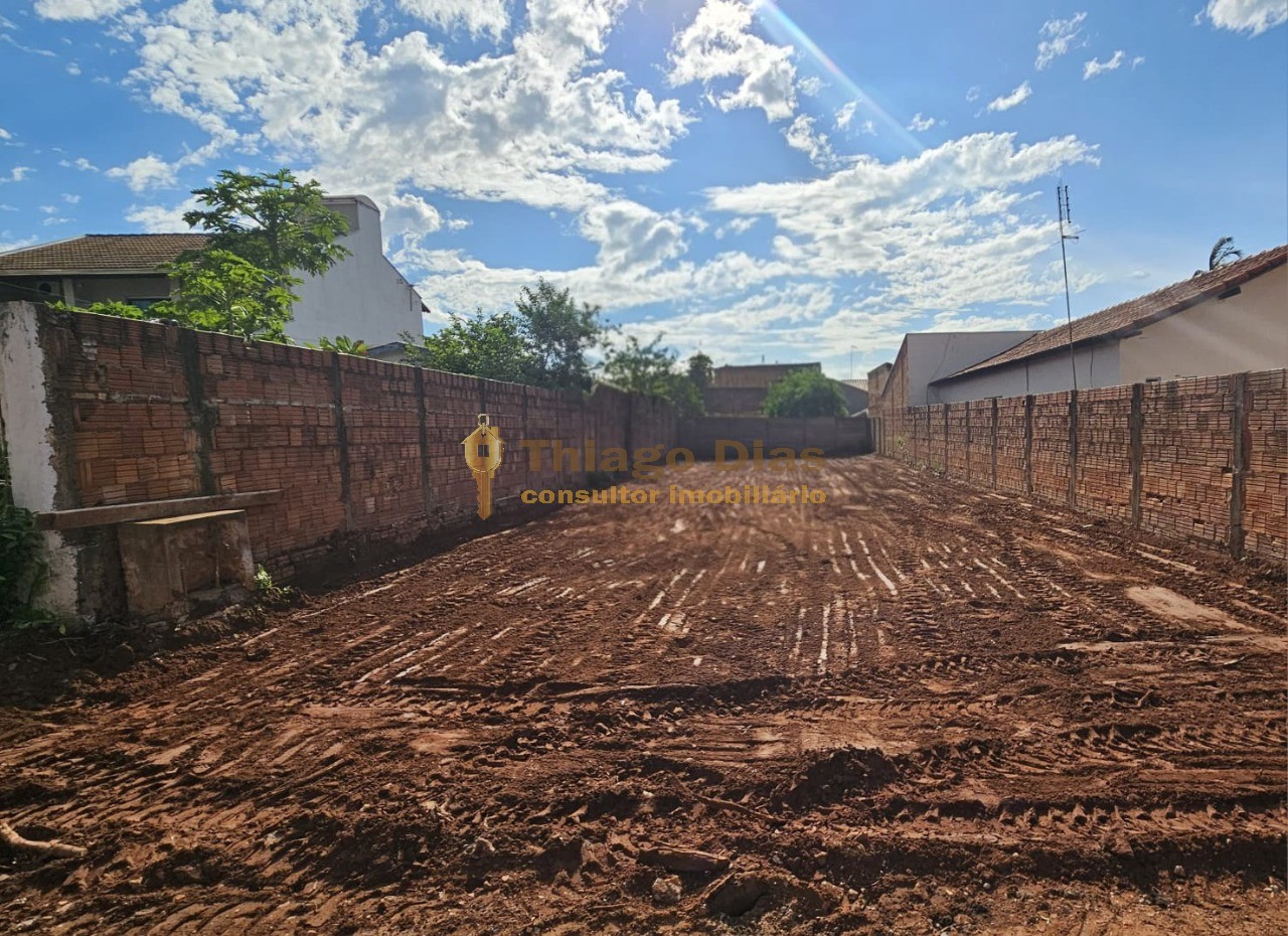 Terreno, 300 m² - Foto 1