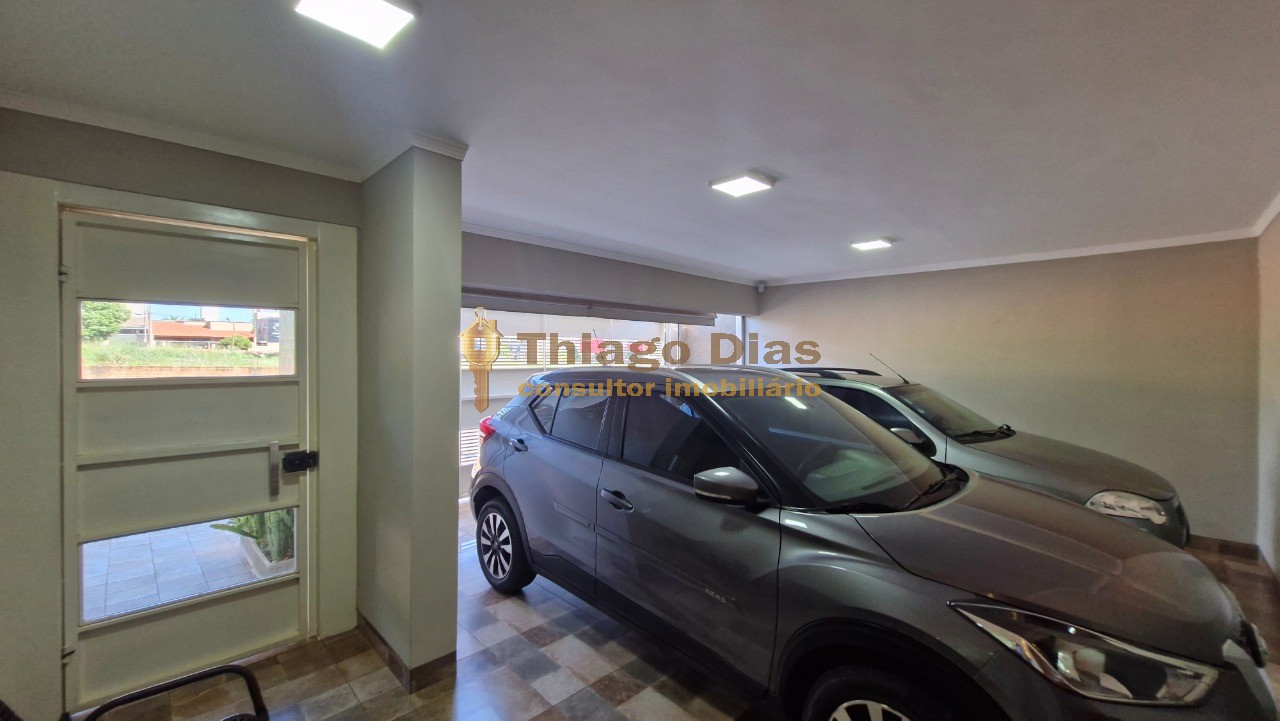 Casa, 3 quartos, 211 m² - Foto 2