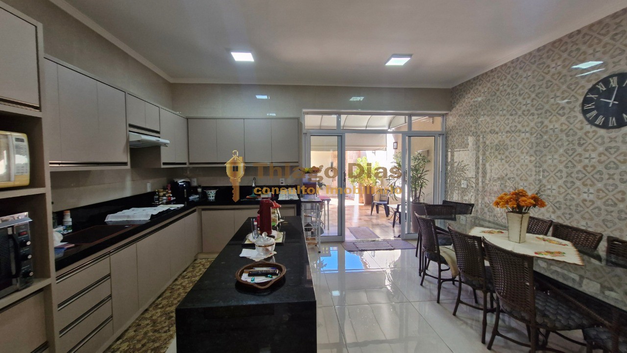 Casa, 3 quartos, 211 m² - Foto 22