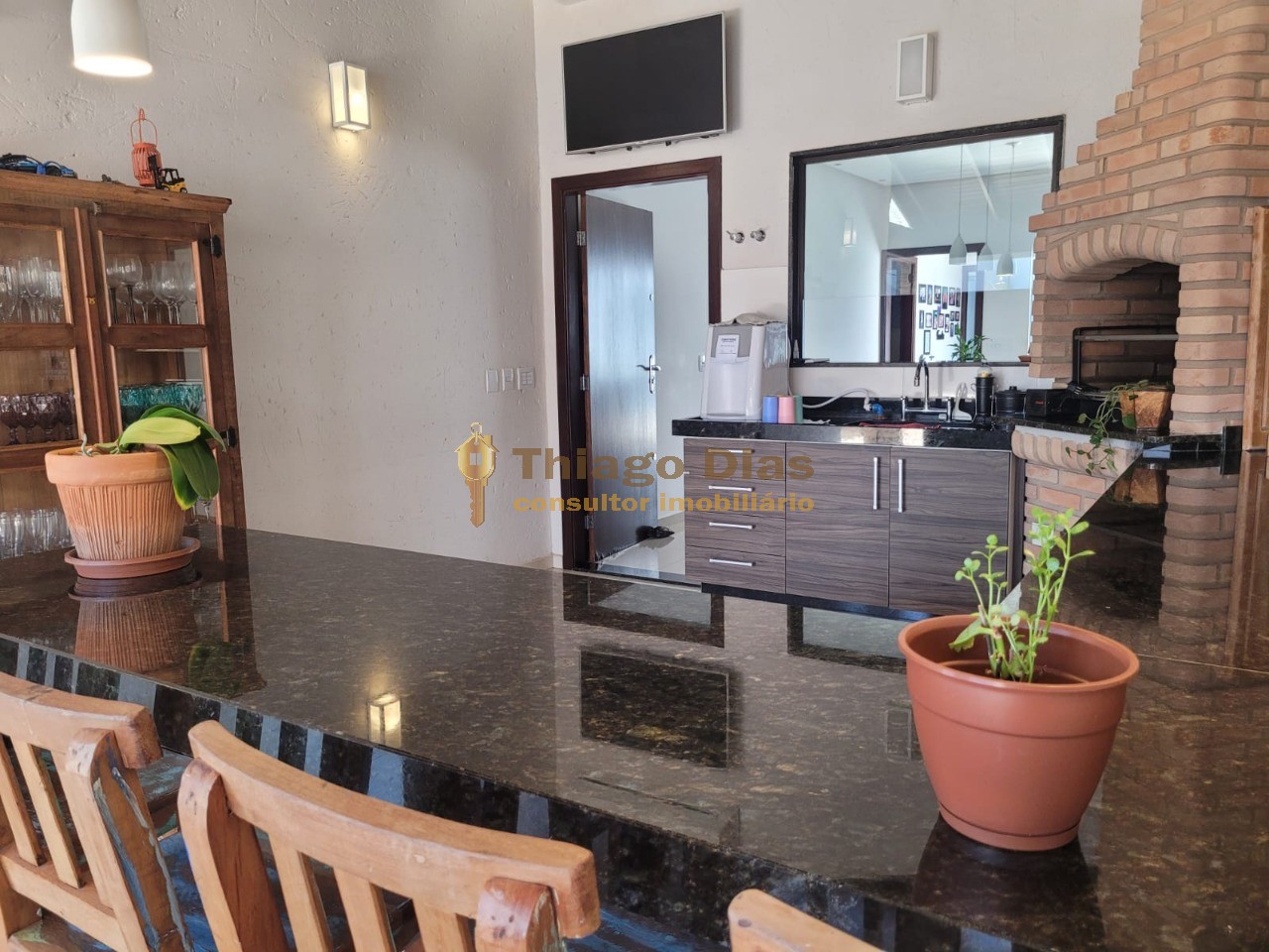 Casa à venda com 3 quartos, 200m² - Foto 3