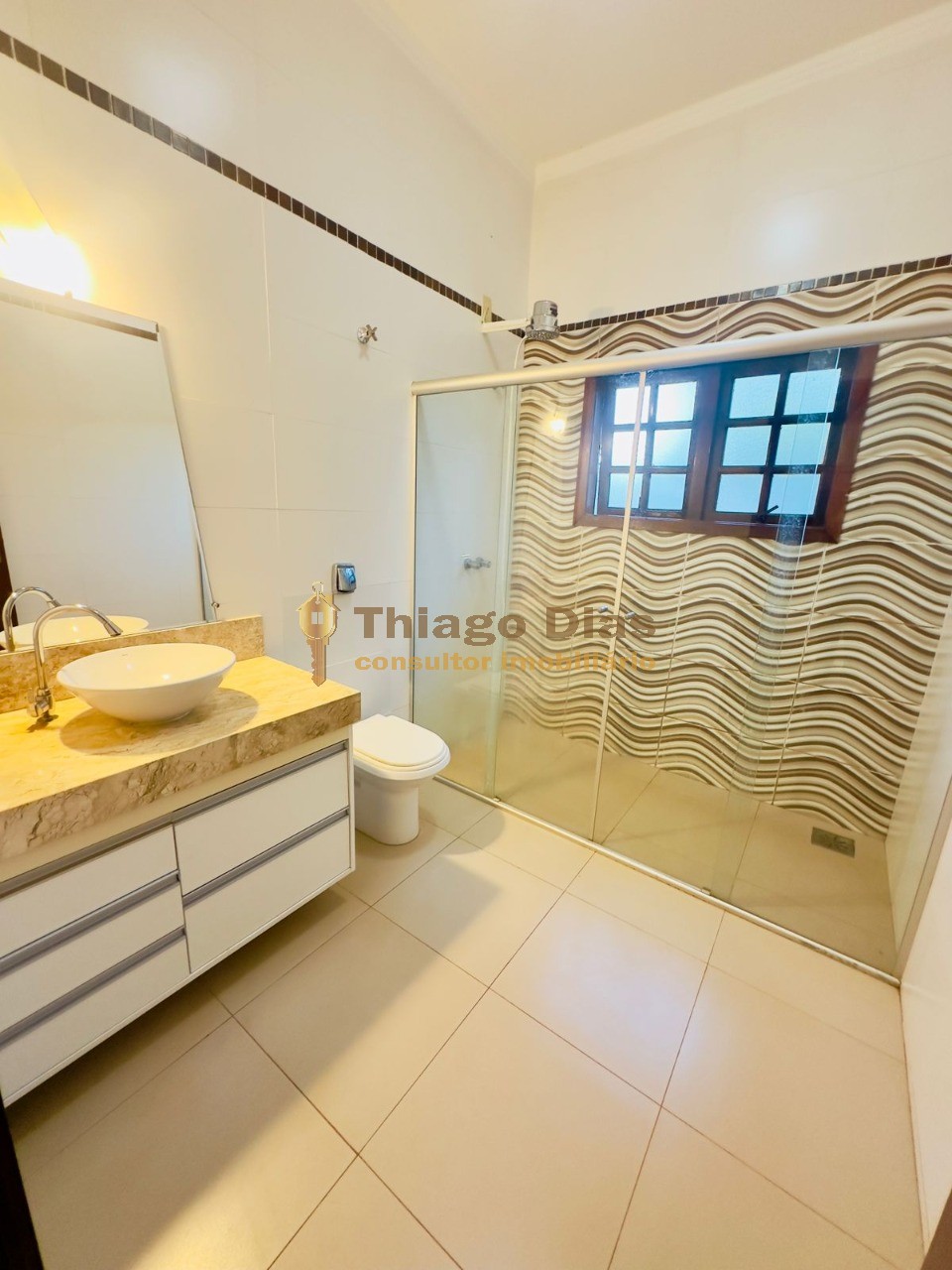 Casa à venda com 3 quartos, 240m² - Foto 22